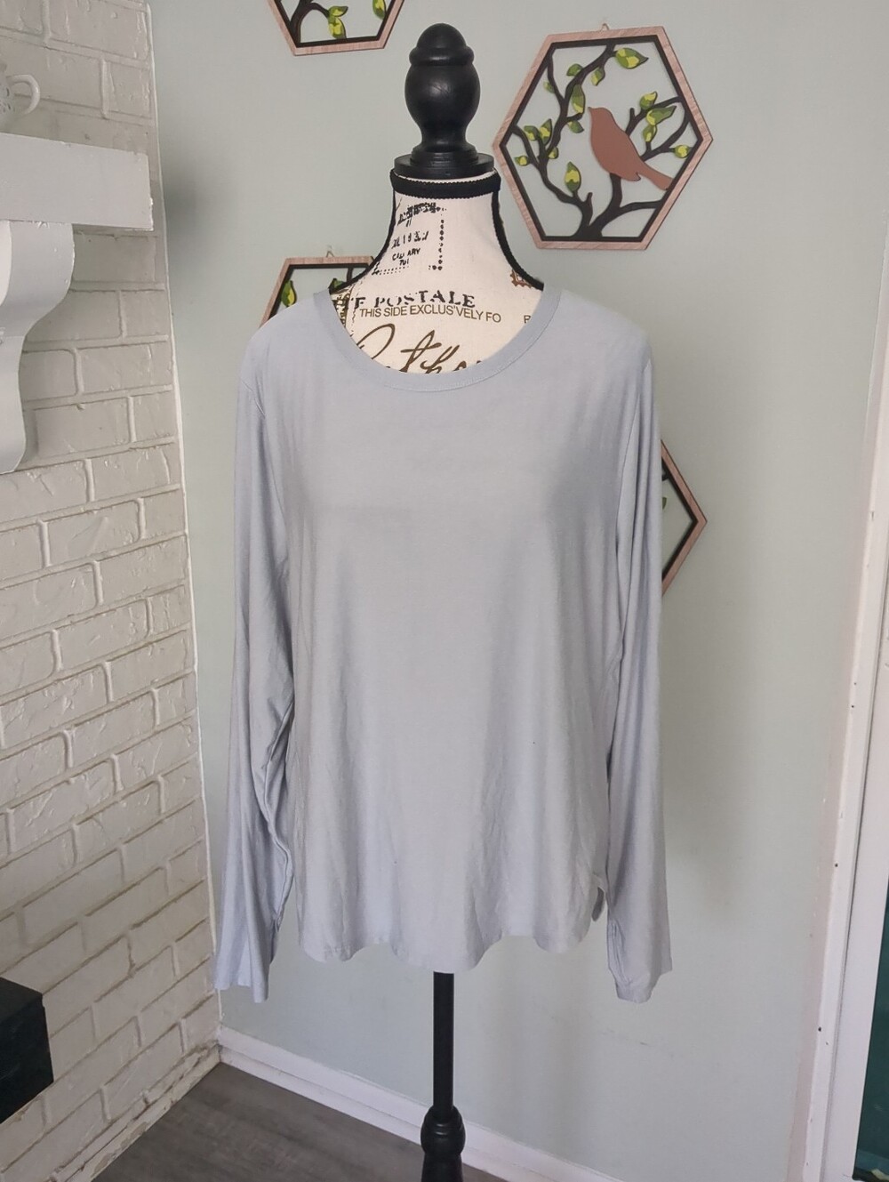 **3/$10** Old Navy Active Top Size XL